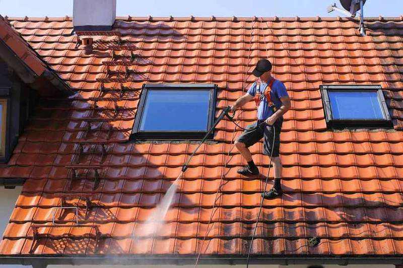 Washing a roof